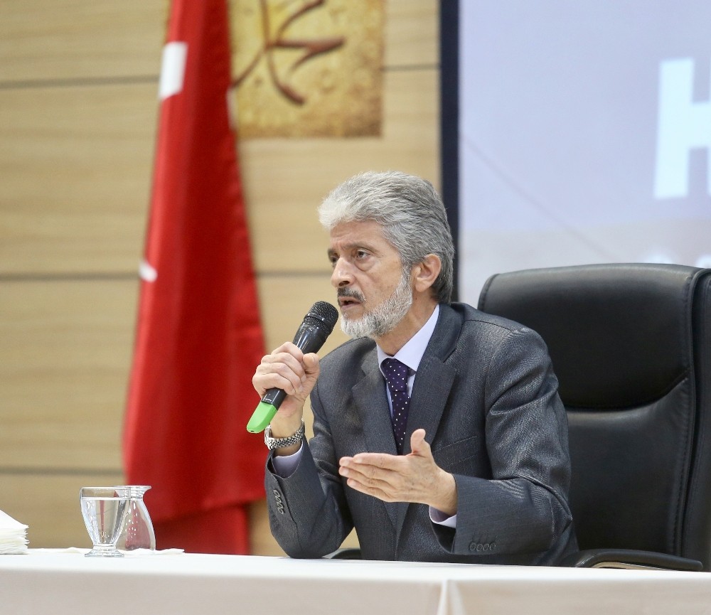Sincan Belediye Başkanı Tuna gençlerle buluştu