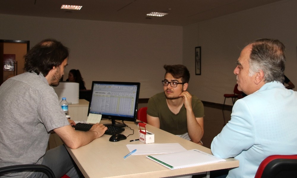 Çankaya’da üniversite tercihinde bulunacak gençlere ücretsiz danışmanlık