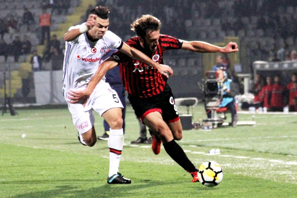 Süper Lig: Gençlerbirliği: 2 - Beşiktaş: 1 (Maç sonucu)