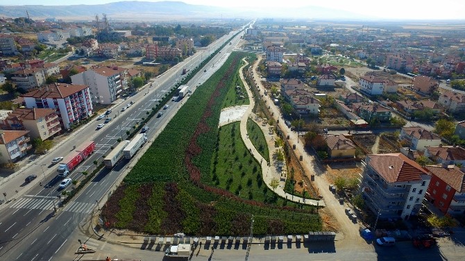 Şereflikoçhisar’ın en büyük parkı