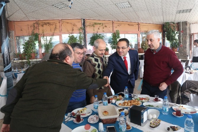 Bornova’da ortak akıl buluşmaları sürüyor