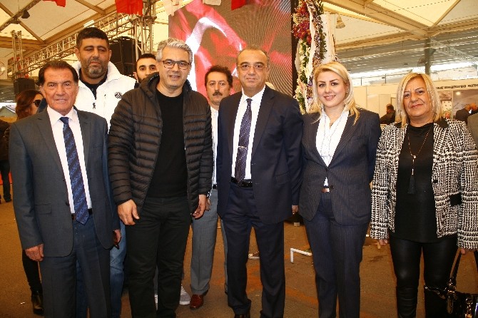 İzmir Hamsi Şöleni’nden barış mesajları