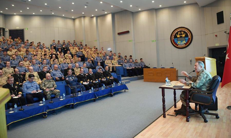 Genelkurmay Başkanı Akar: “Ege Denizi’nde ve Doğu Akdeniz’de bir oldubittiye asla izin verilmeyecek”