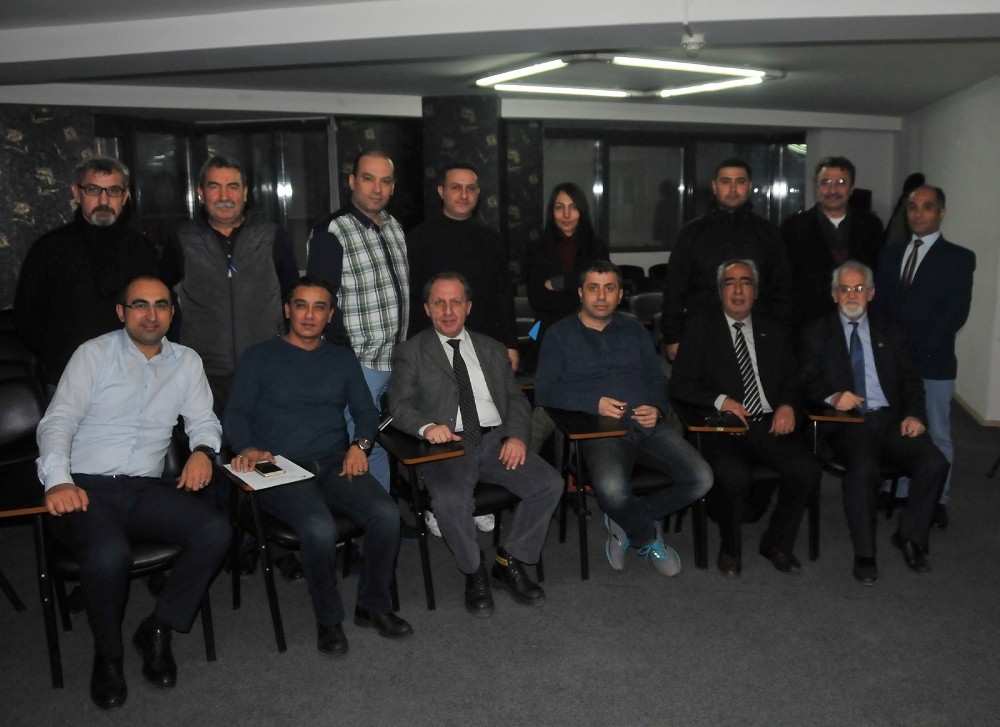 Polis, adliye muhabirleri İnmez’i ikinci kez başkan seçti