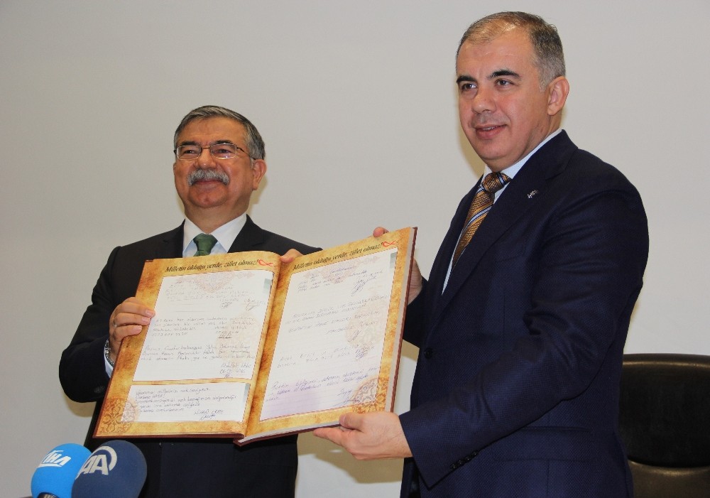 (Düzeltme) Bakan Yılmaz’dan partili cumhurbaşkanlığına ABD ve İnönü örneği