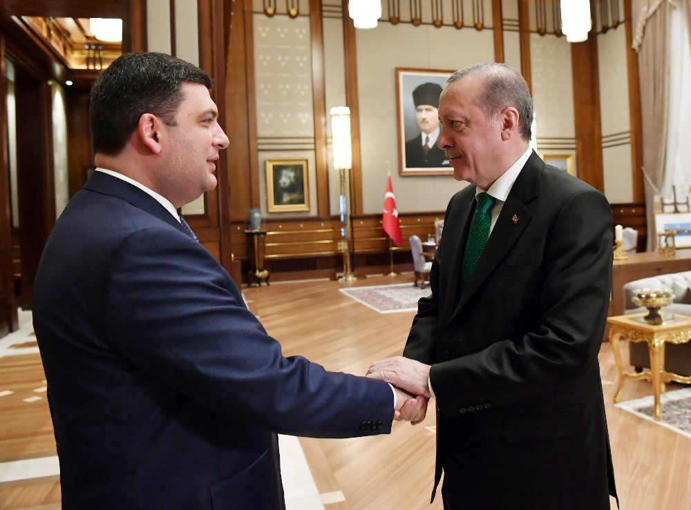 Cumhurbaşkanı Erdoğan, Ukrayna Başbakanı Groysman’ı kabul etti