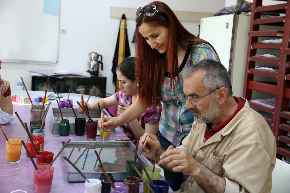 Sincan’da 7’den 70’e herkese kurs var