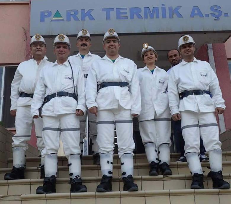 Yerin metrelerce altında iftar