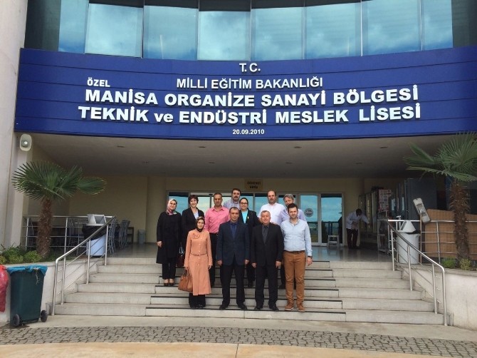 AR-GE Biriminden eğitimcilere proje tanıtım eğitimi
