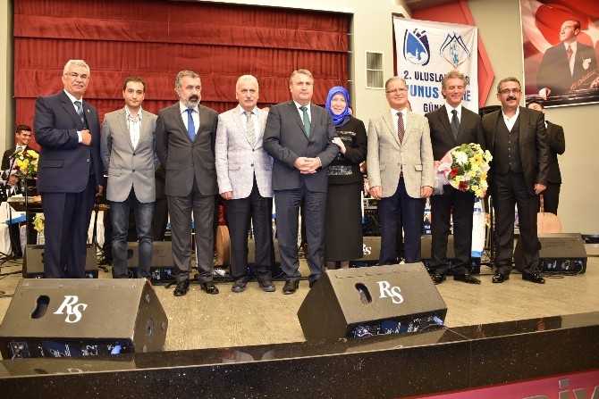 İlahi Beste Yarışmasının finalistleri ödüllerini aldı
