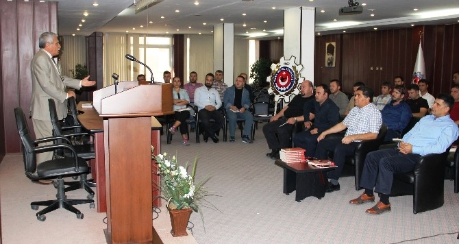 Türk Metal Sen’in işyeri temsilcileri eğitime alındı