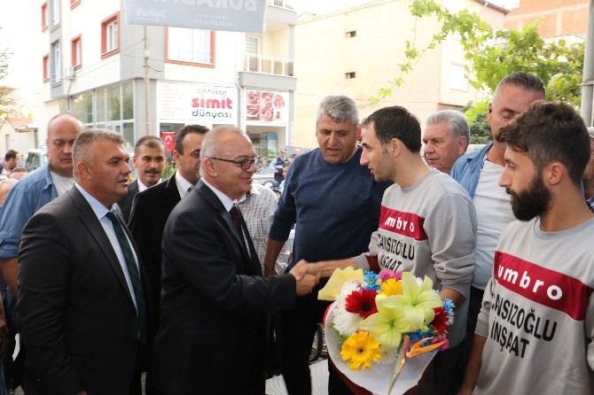 Başkan Ergün Balkan Göçmenlerinin taleplerini dinledi