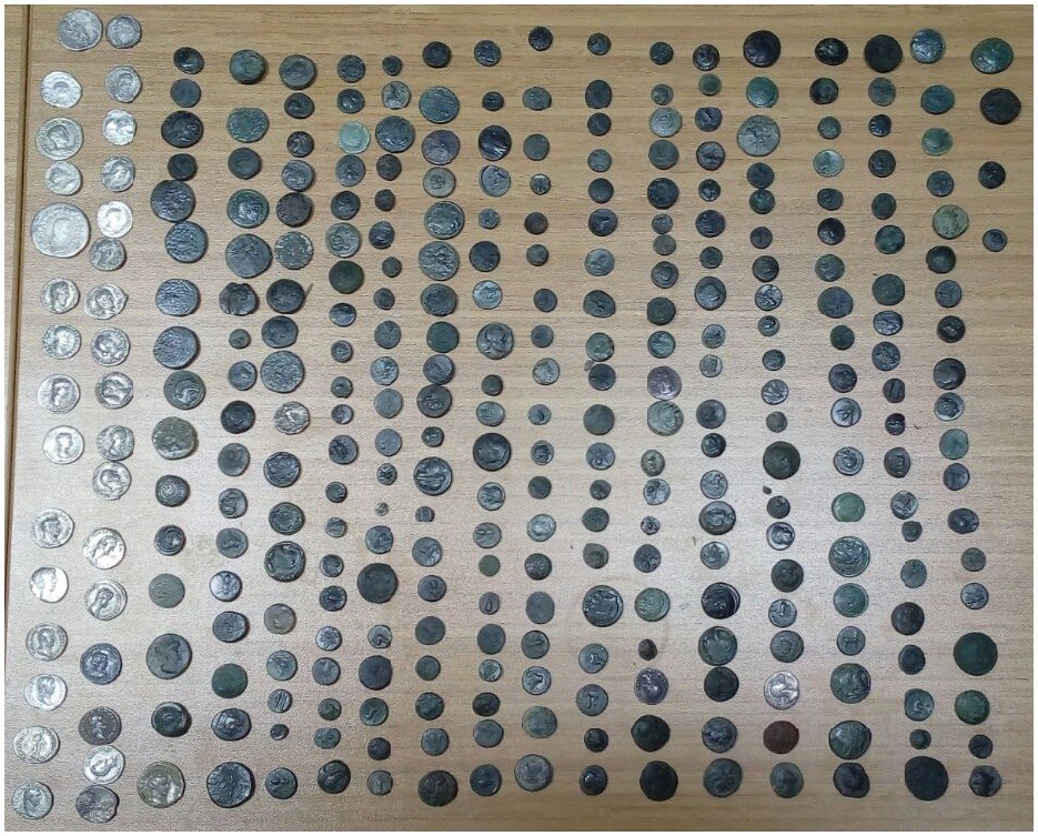 İzmir merkezli 4 ilde tarihi eser kaçakçılığı operasyonu
