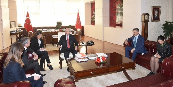 Kılıçdaroğlu, Kanada Büyükelçisi Cooter ile görüştü