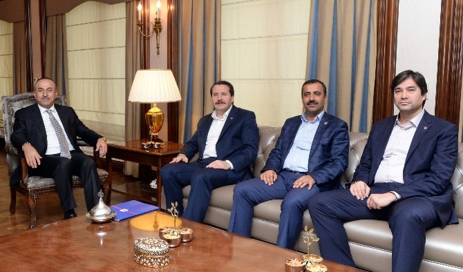 Bakan Çavuşoğlu, Memur-Sen heyetini kabul etti