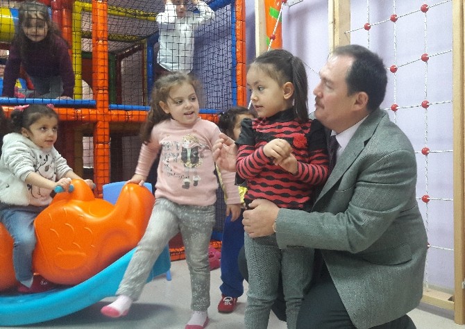 Kaymakamdan Nezaket Okulu’na ziyaret