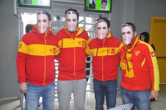 Bornova’da duygulandıran maç
