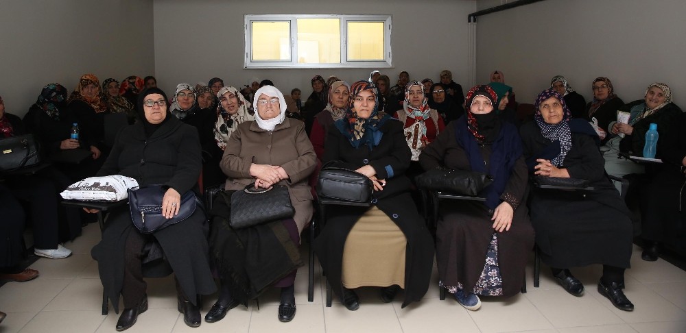 Gölbaşı’nda “Öfke Kontrolü” semineri düzenlendi