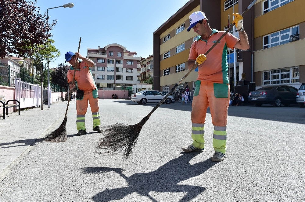 Mamak’ta okullar yeni eğitim yılına hazır
