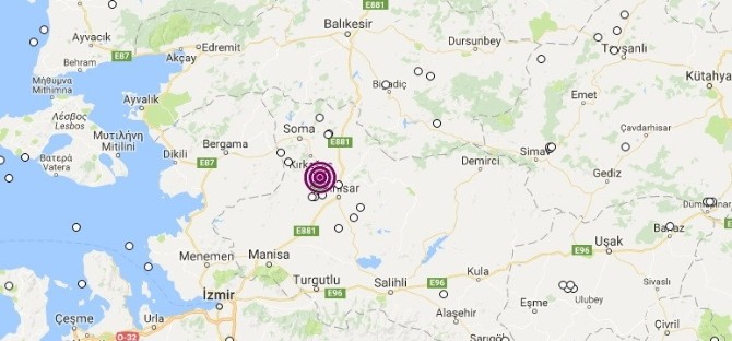 Akhisar’da 4’ün üzerinde ardarda iki deprem korkuttu