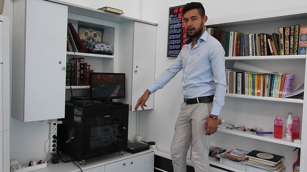 Cami soygunu böyle görüntülendi