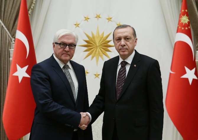 Cumhurbaşkanı Erdoğan, Almanya Dışişleri Bakanı Steinmeier ile görüştü