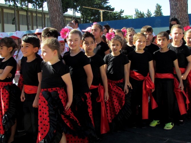 Çeşme’de 5 bin 908 öğrenci, 554 öğretmenden eğitim alıyor
