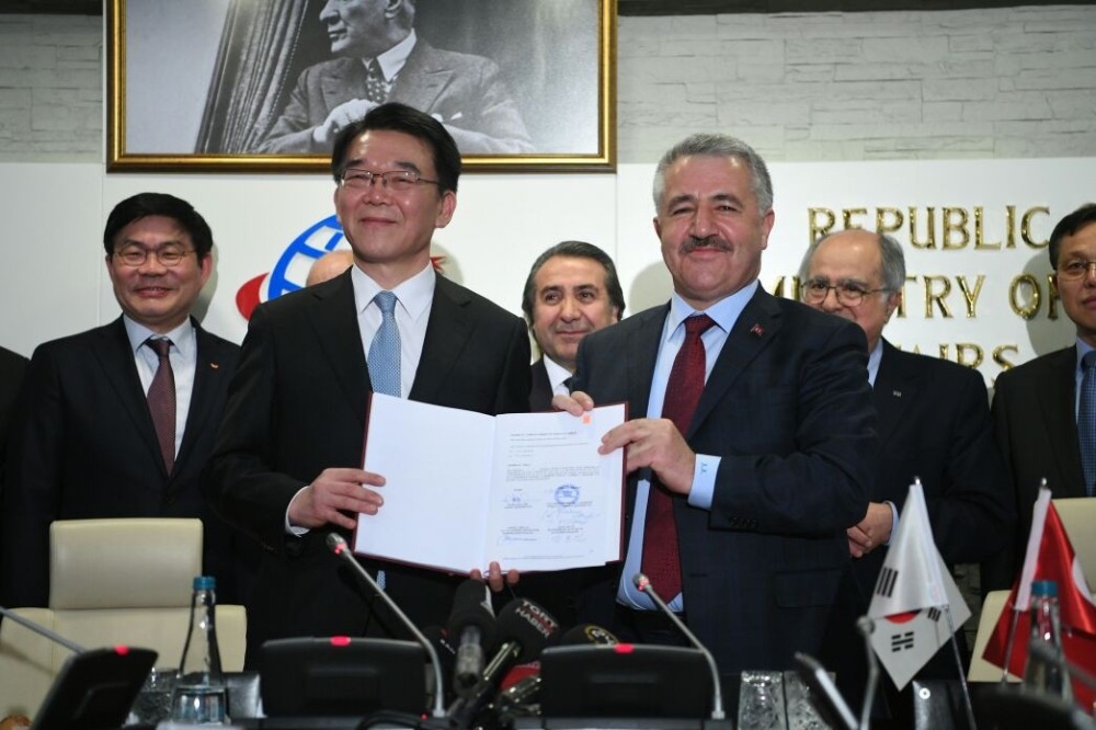 Malkara-Çanakkale Otoyolu için imzalar atıldı