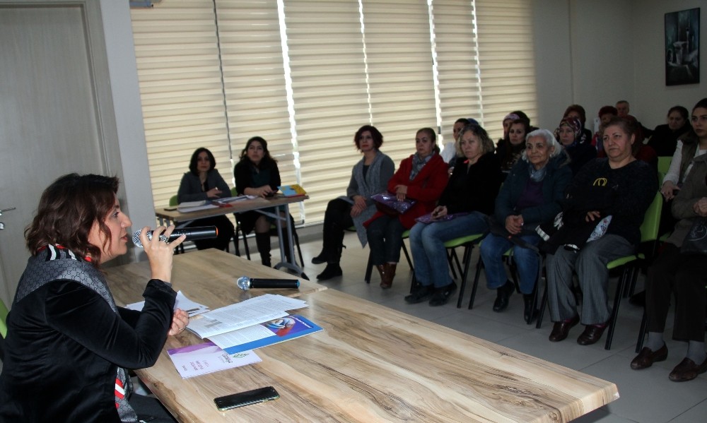 Çankaya’da kadınlarla mahalle toplantıları başladı