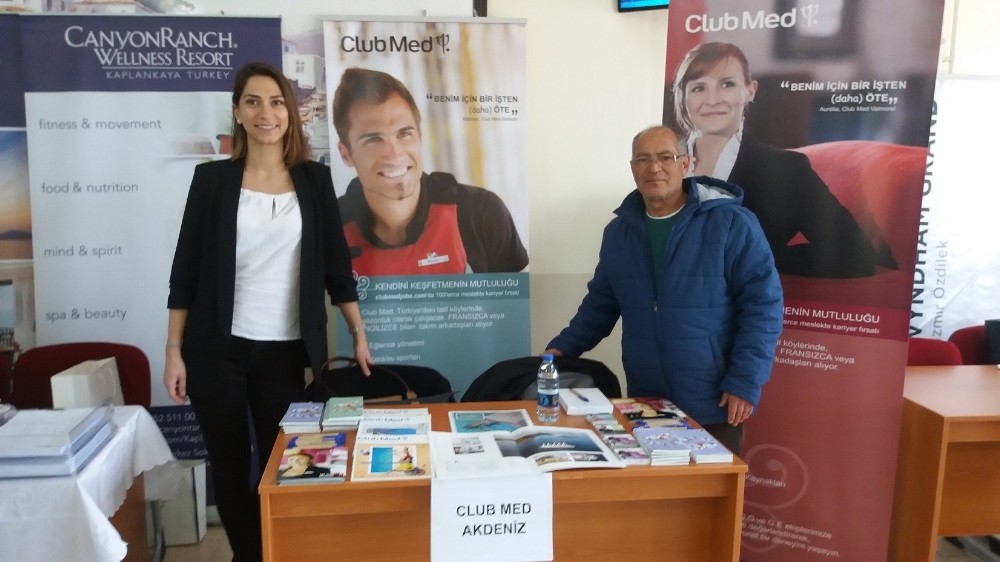 Kariyer fuarı, öğrencilerle firmaları buluşturdu