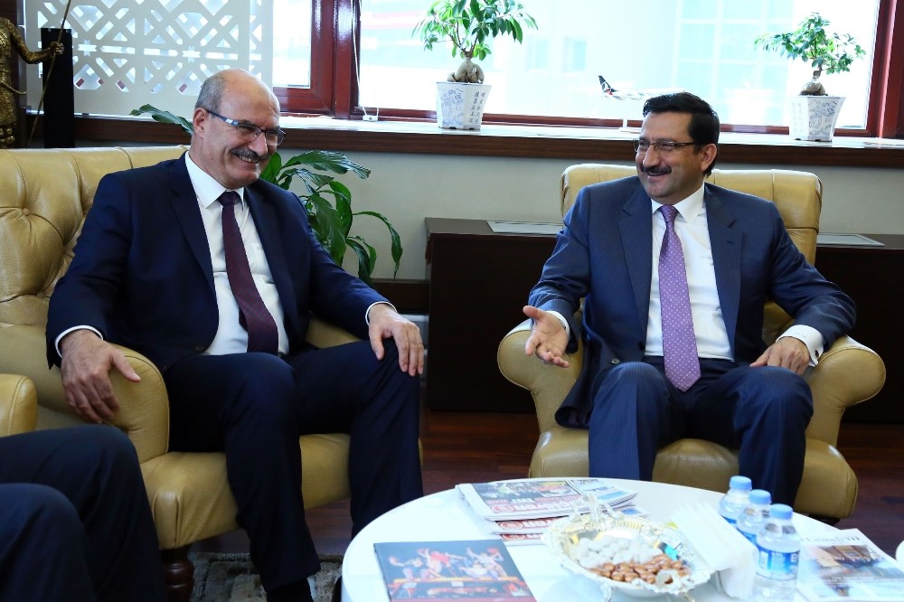 ATO Başkanı Baran, Başkan Ak’ı ziyaret etti