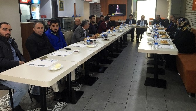 Başkan Çetin esnafın taleplerini dinledi