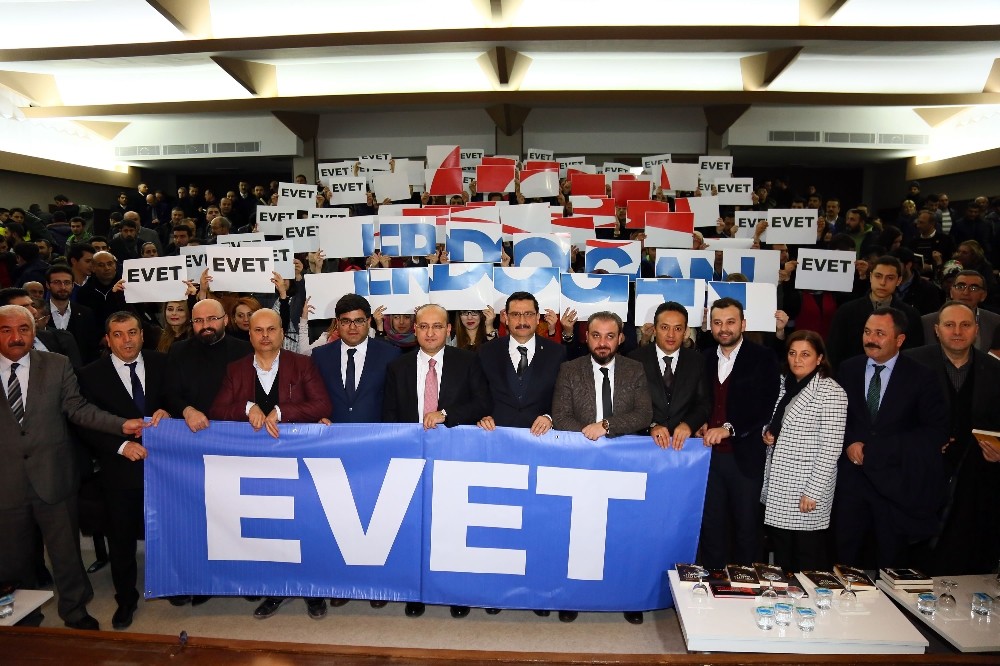 AK Parti’li Akdoğan Keçiören’de yeni anayasa değişikliğini anlattı