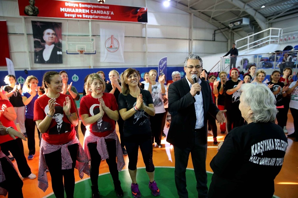 Güne zumba ile başladılar