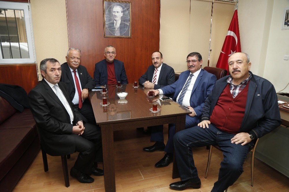 Başkan Duruay’dan Gölbaşı Ziraat Odası Başkanı Karaarslan’a ziyaret