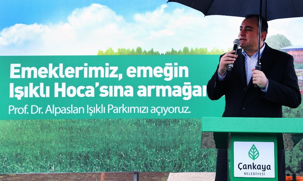 Prof. Dr. Alpaslan Işıklı’nın anısı Çankaya’da yaşayacak