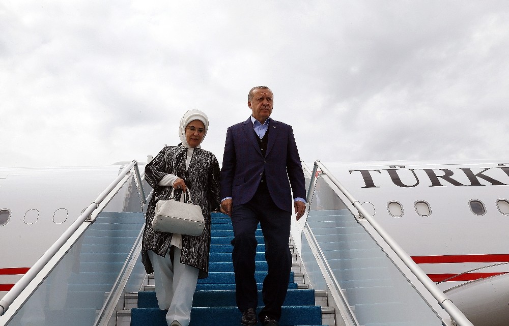 Cumhurbaşkanı Erdoğan, yurda döndü