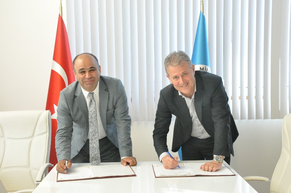 İzmirli hayırseverlerden eğitime destek
