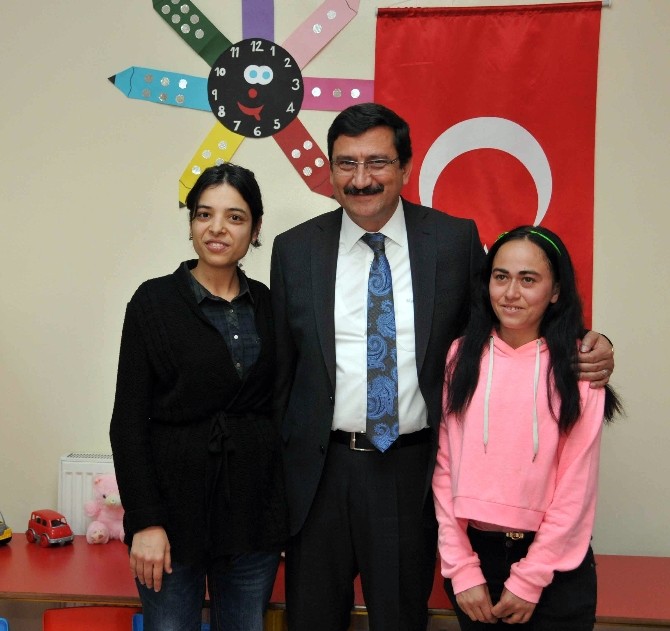 Keçiören’de Engelli Çocuklar Gündüz Misafirhanesine büyük ilgi