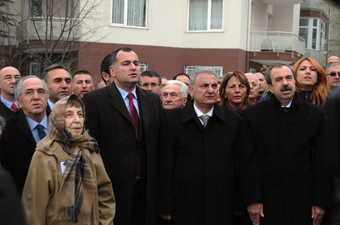 Bülent Ecevit’in ismi Oran’da yaşayacak