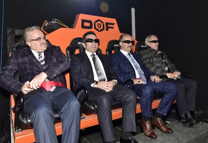 Mamak’ta yeni müfredata uygun bilim merkezi
