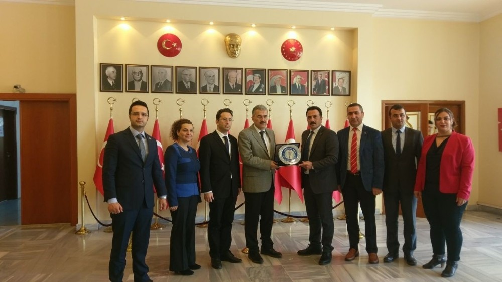 Sağlık-Sen’den Vali Ayyıldız’a ziyaret