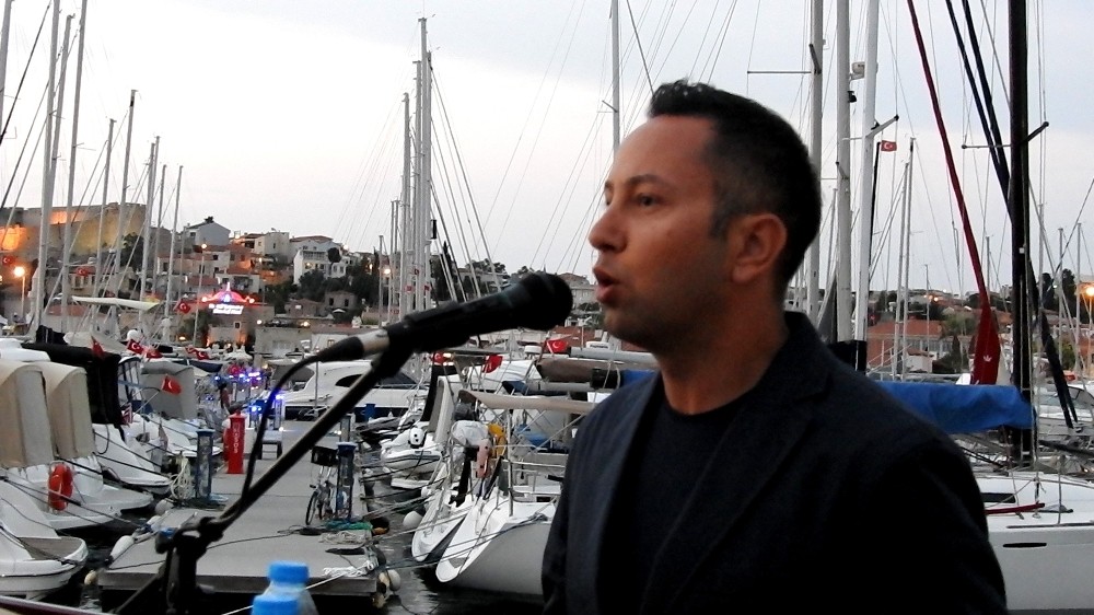 Deniz üstünde satranç