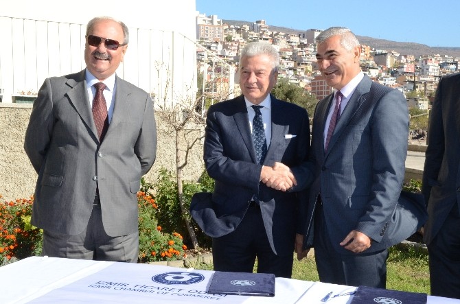 İzmir Ticaret Odası’ndan tarihi kazılara 100 bin liralık destek