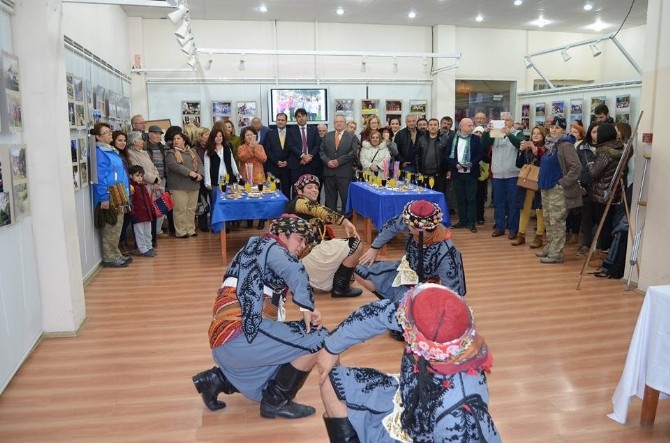 Foça Folk’tan fotoğraf sergisi