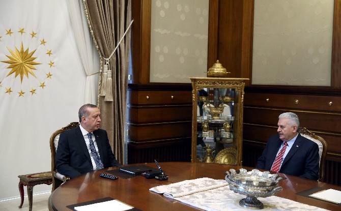 ERDOĞAN-YILDIRIM GÖRÜŞMESİ BAŞLADI