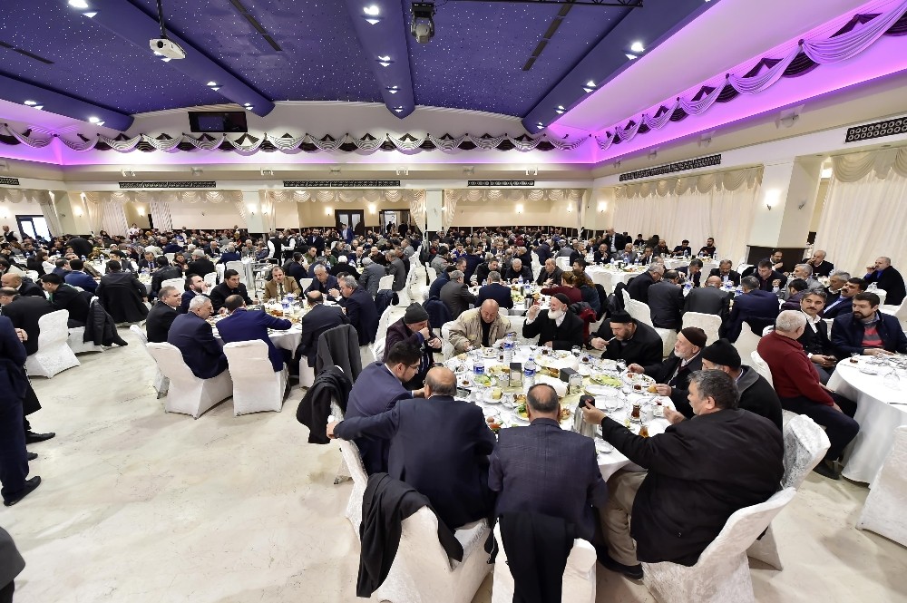 14 mahalle esnafı kahvaltıda buluştu