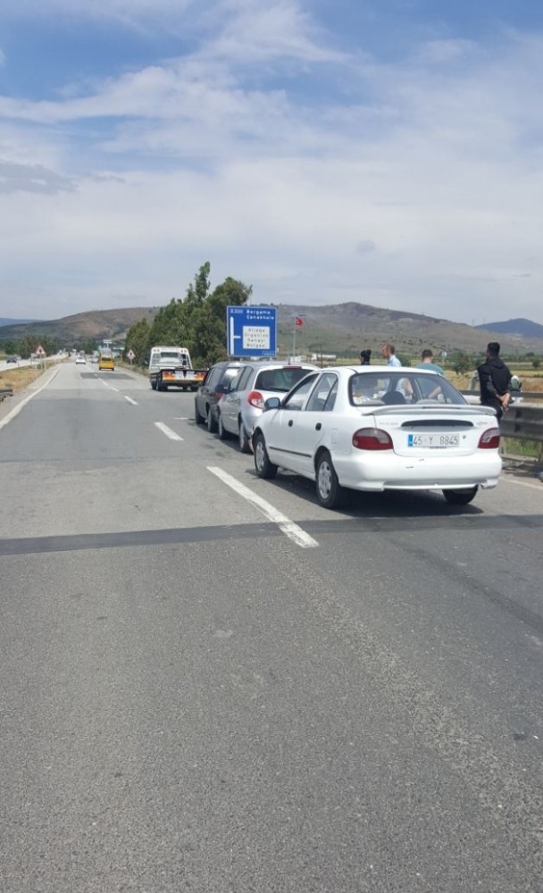 Aliağa’da zincirleme kaza
