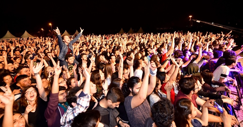 Gençler, 19 Mayıs Festivali’nde doyasıya eğlendiler