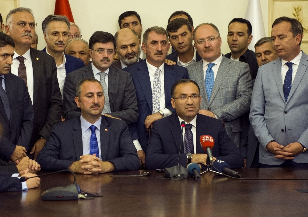 Adalet Bakanlığında devir teslim töreni